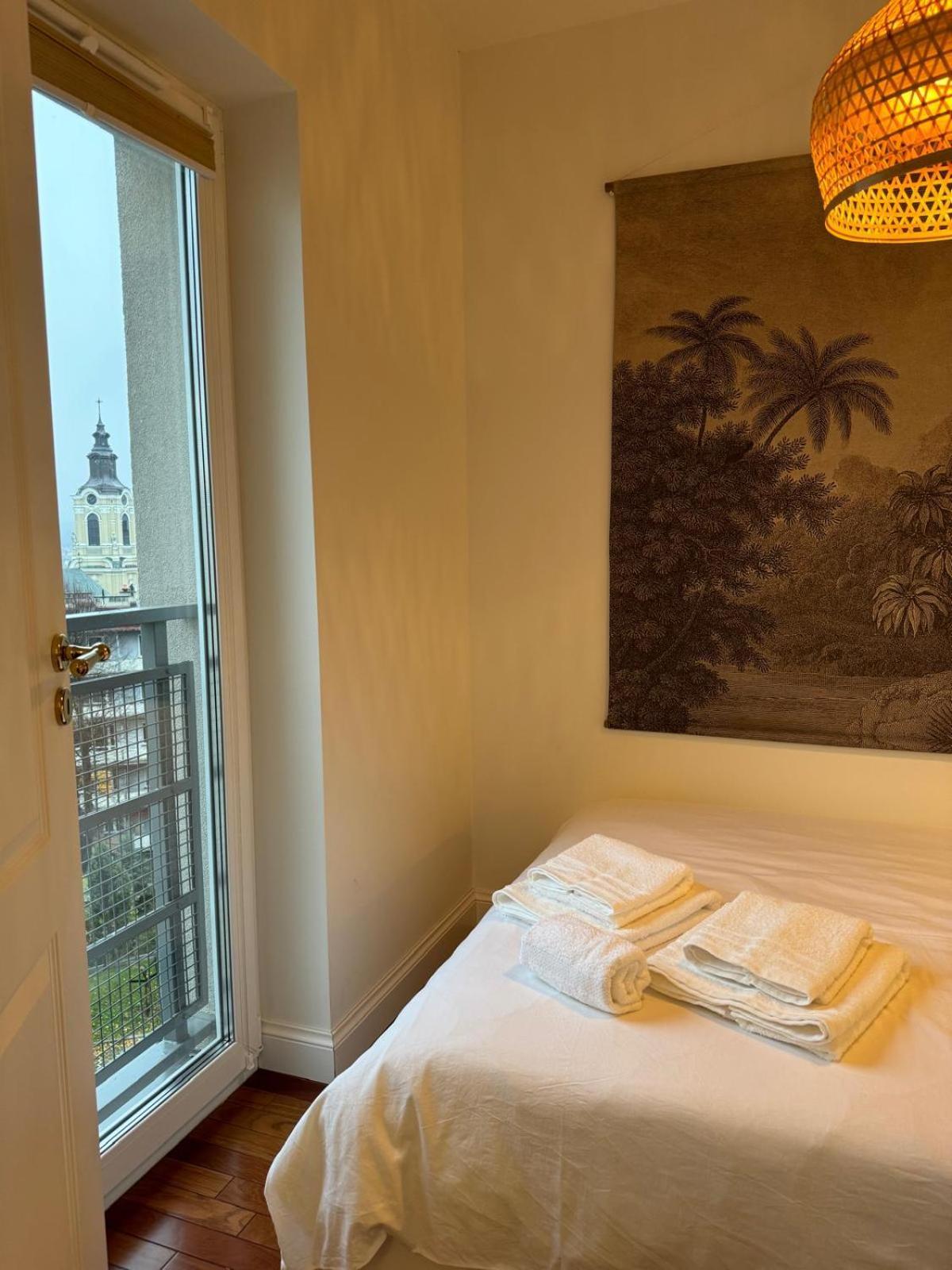 Panorama Tatarska 4 *